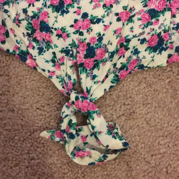 Floral Tank Top - Picture 3 of 4